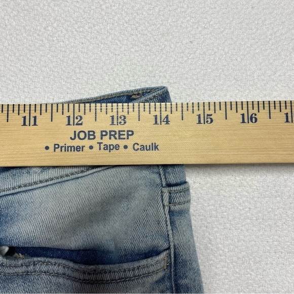 Altar’d State Vervet Denim Jeans Light Wash Distressed Stretch Women’s Size 29 - Picture 8 of 12